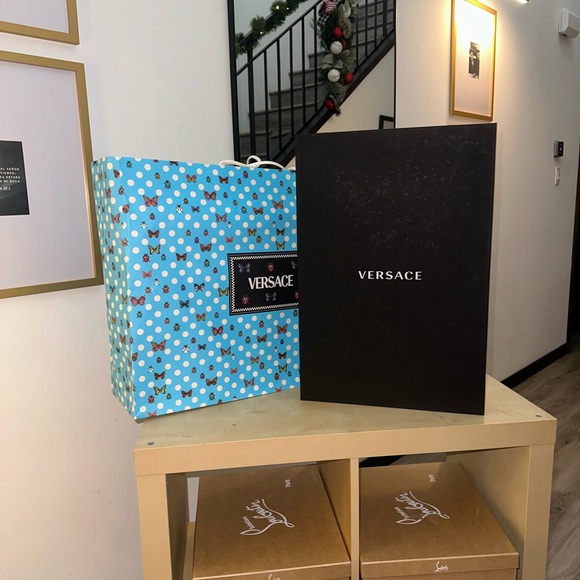 Versace Pink Robe - Picture 3 of 4